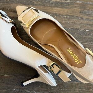 NWOT J. Renee Slingback Pumps